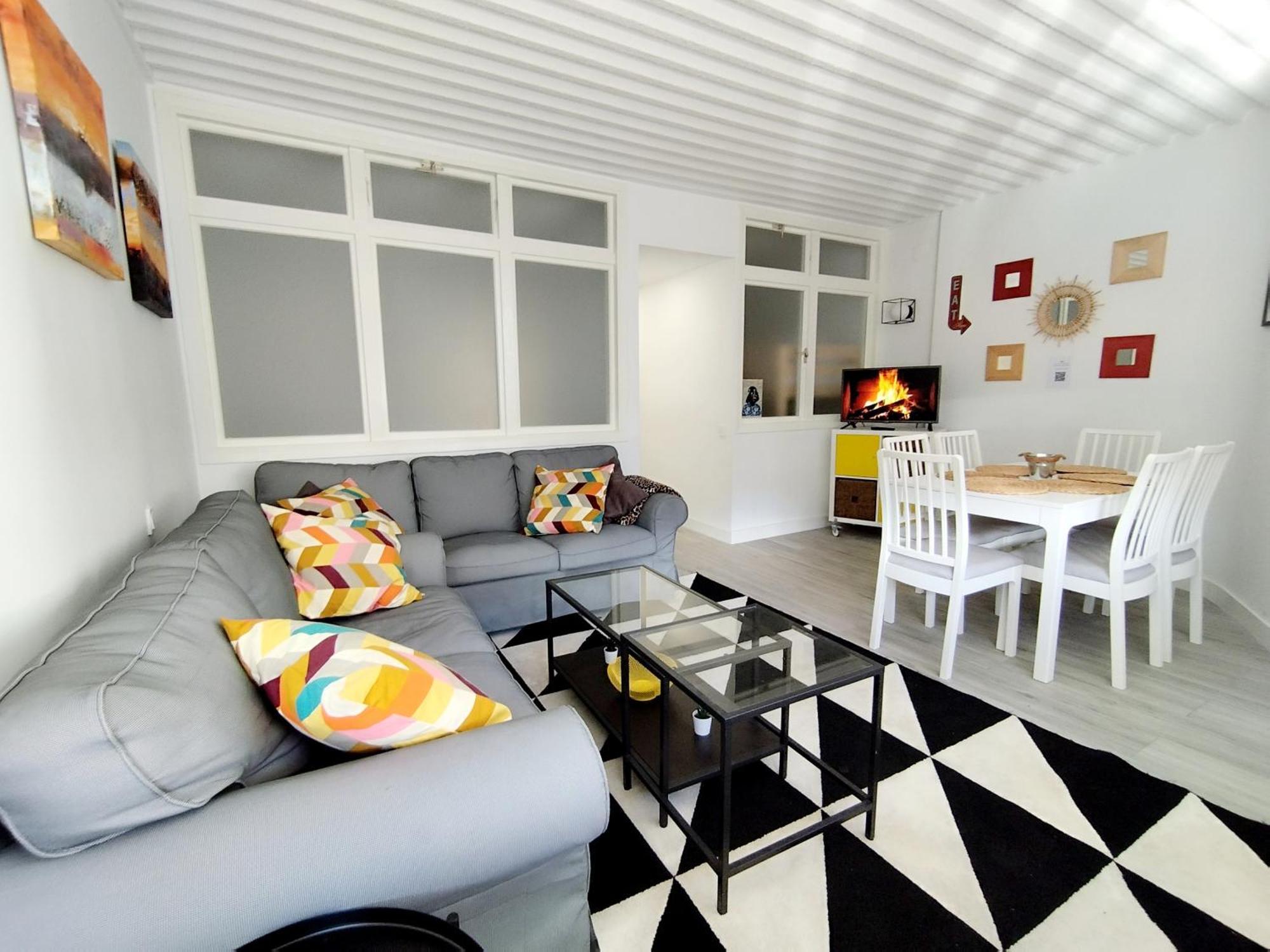 Apartamentos Deluxe Con Parking Y Wifi By Surynieve سْييرا نيفادا المظهر الخارجي الصورة